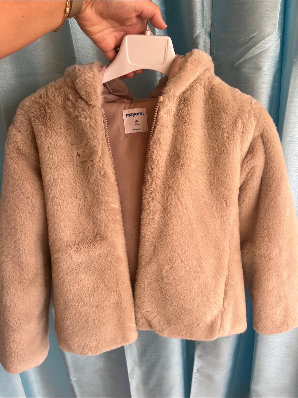 Mayoral Kids Cream Faux Fur Hooded Puffer Jacket